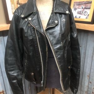 1970s AMF  steer hide leather jacket size 42. Harley Davidson/AMF.  Zippers work